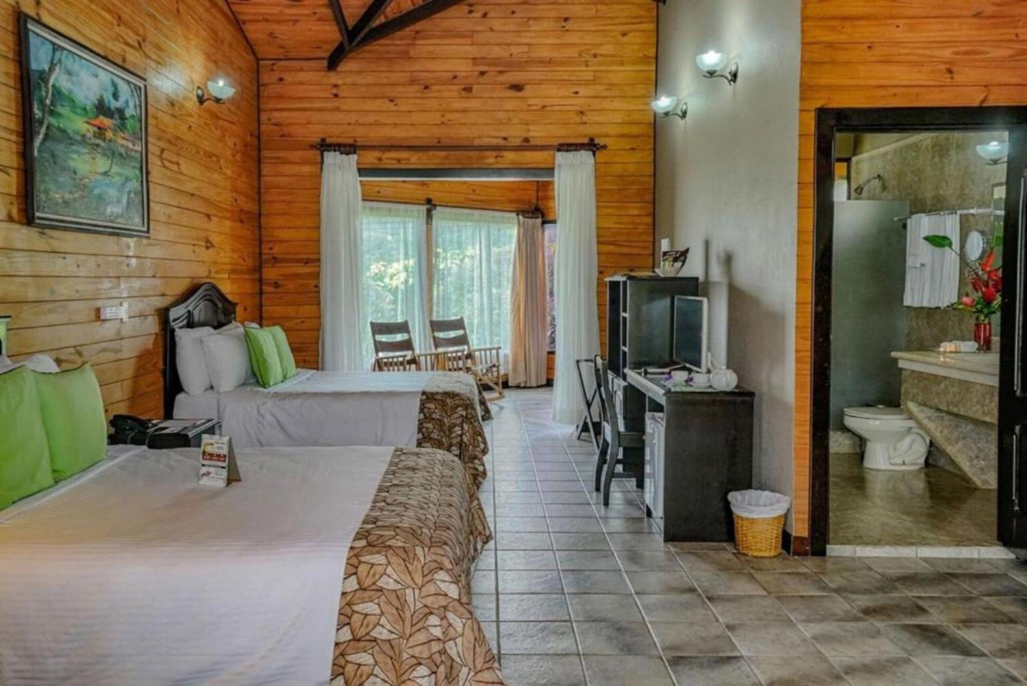 Montana De Fuego Mountain Resort & Spa Ла Фортуна Номер фото